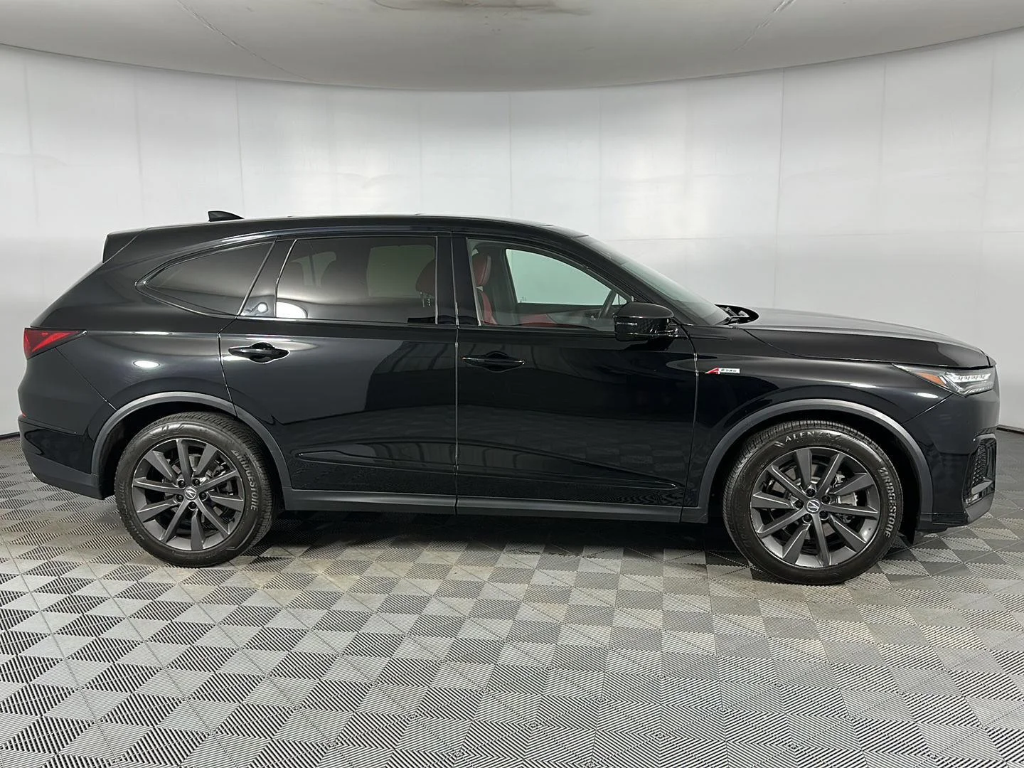 Used 2025 Majestic Black Pearl Acura SH-AWD w/A-SPEC image 32