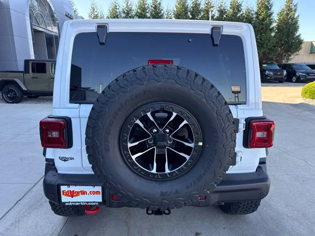 New 2027 White Jeep Rubicon X image 4