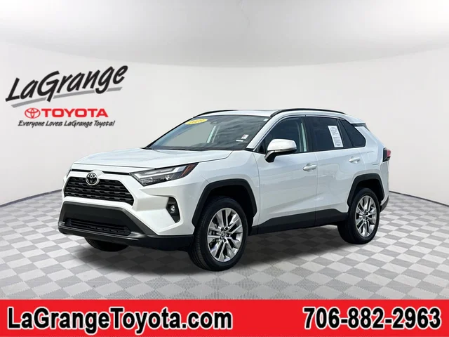2025 Toyota RAV4 XLE Premium