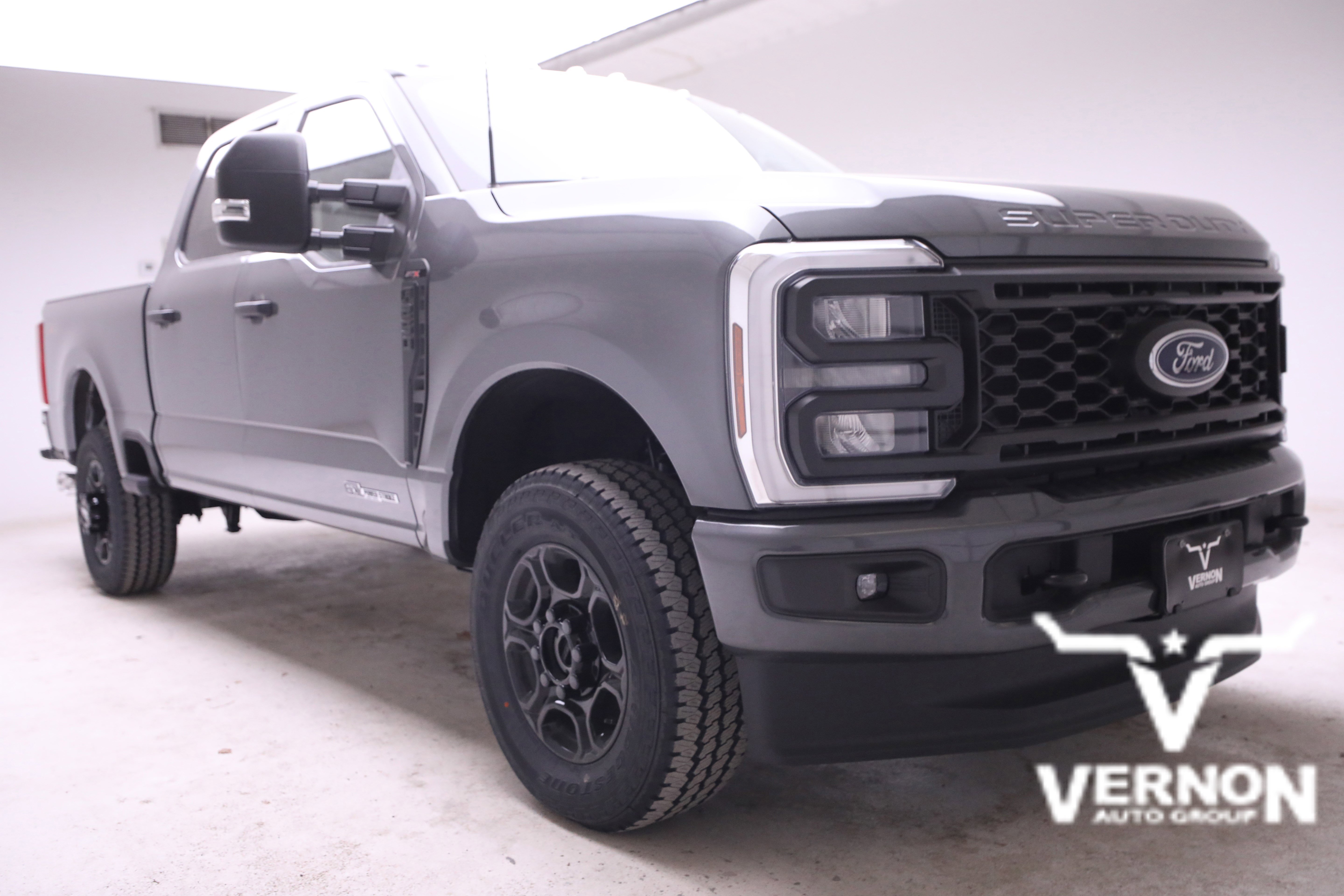 New 2026 Carbonized Gray Metallic Ford  image 7