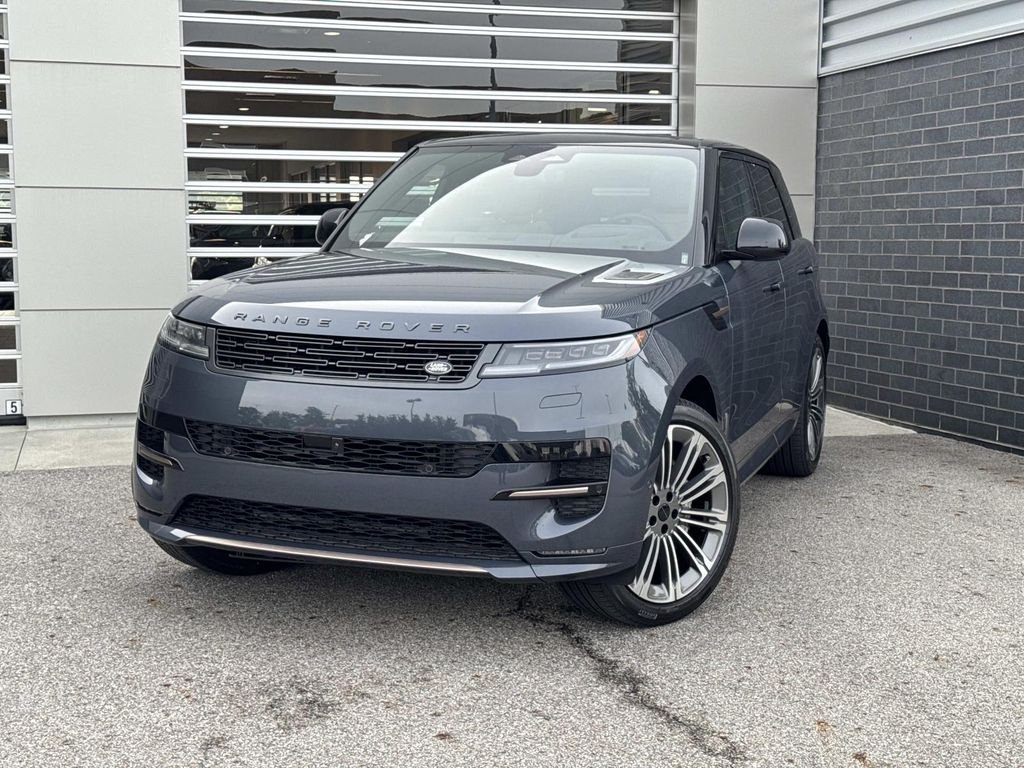 2026 Land Rover Range Rover Sport P400 MHEV Dynamic SE's photo