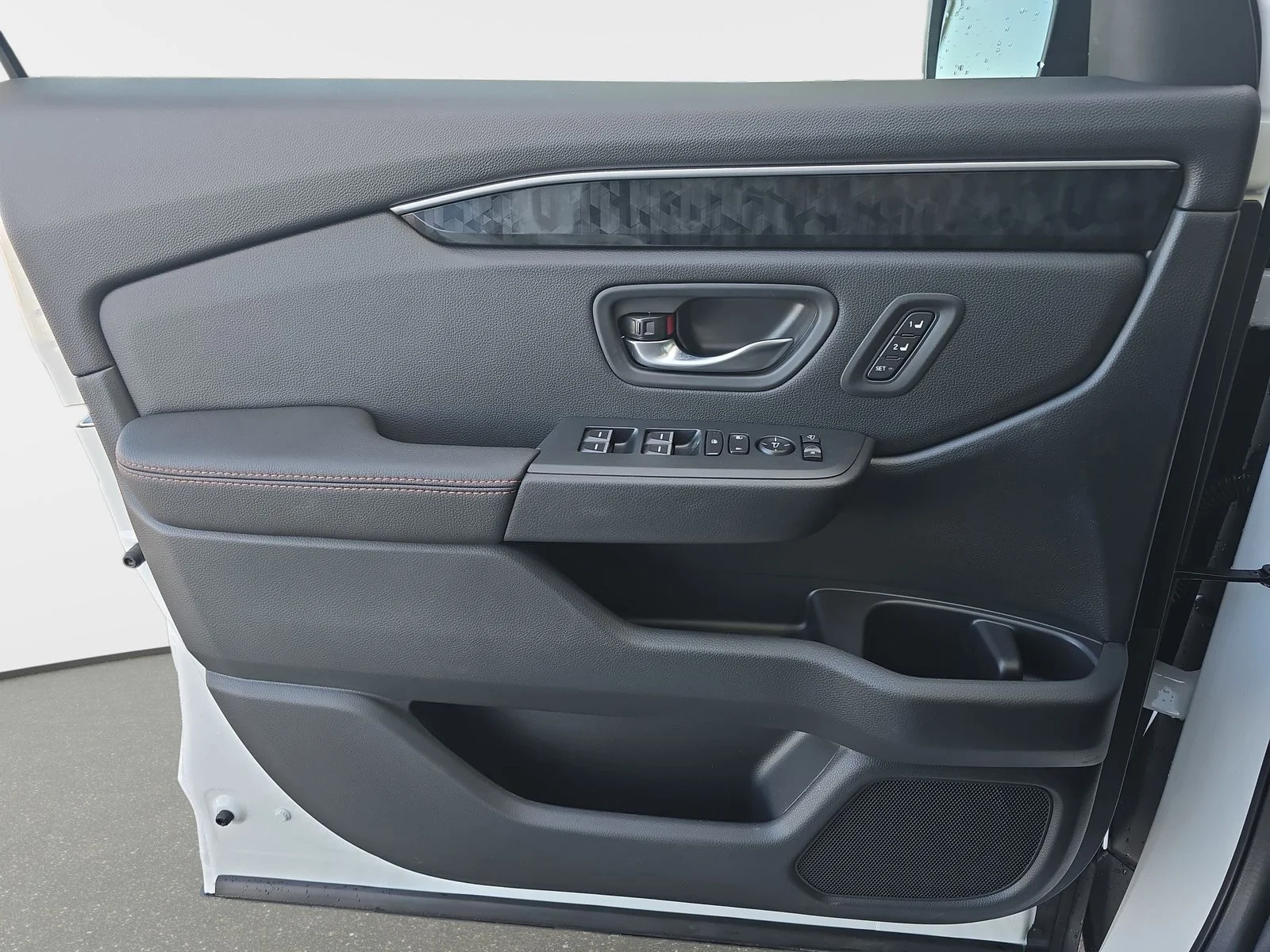 New 2026 Platinum White Pearl Honda TrailSport Elite image 27