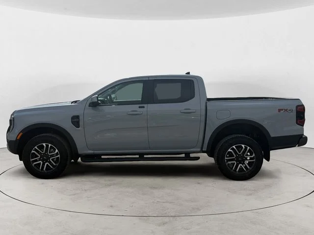 New 2026 Avalanche Ford Lariat image 8