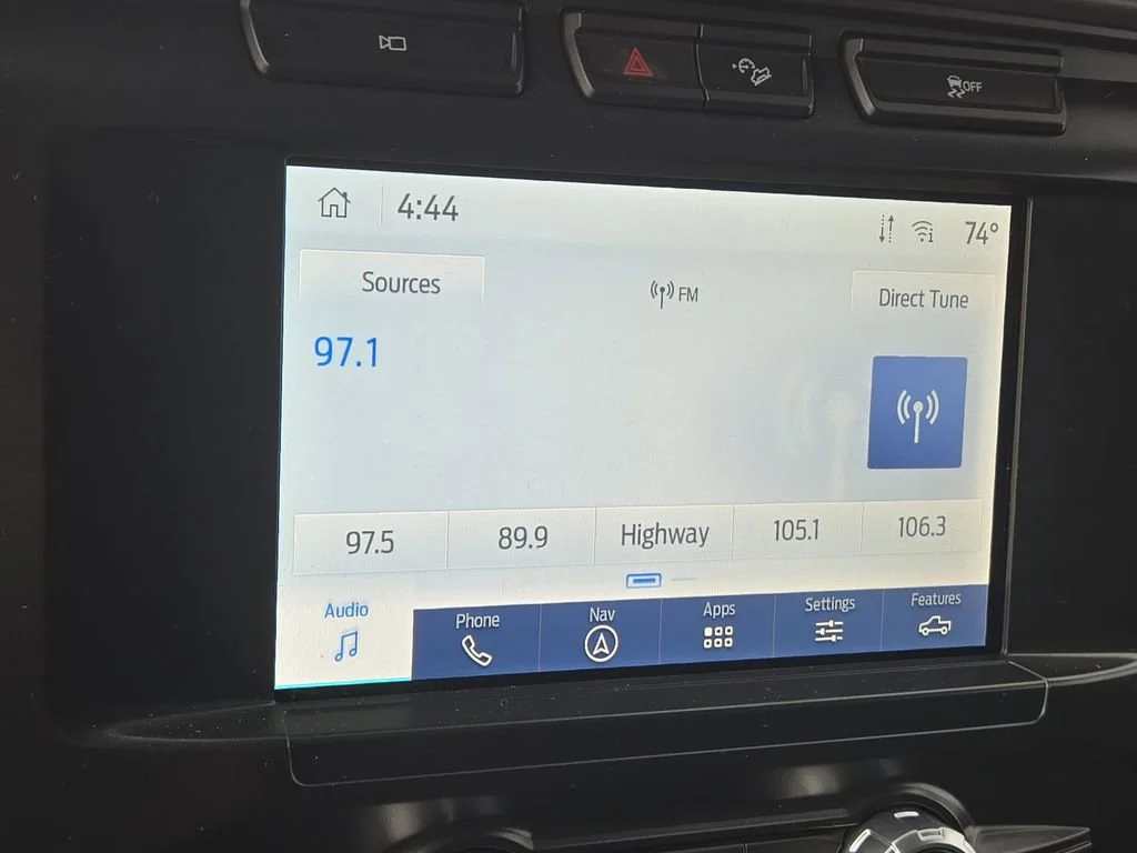 Used 2021 White Ford XL image 34