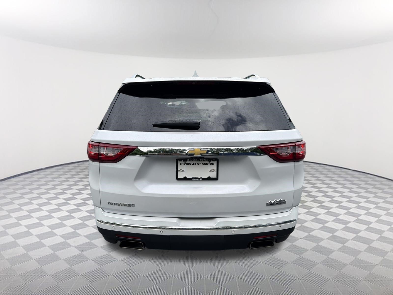 Used 2020 IRIDESCENT PEARL TRICOAT Chevrolet High Country image 6