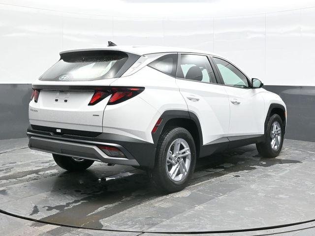 New 2026 White Hyundai SE AWD image 9