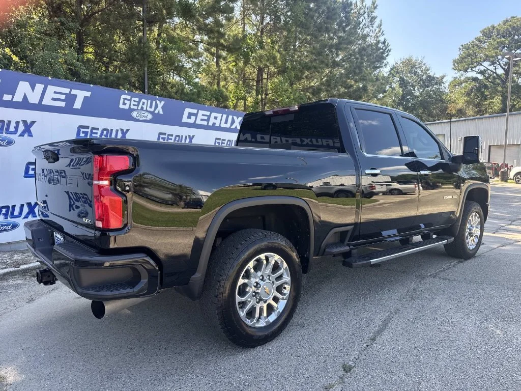 Used 2025 Black Chevrolet LTZ image 16