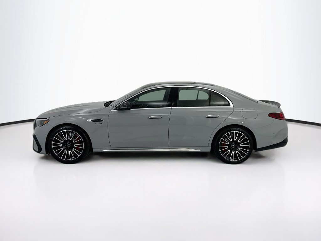 New 2027 MANUFAKTUR Alpine Grey Mercedes-Benz E 53 AMG® image 8