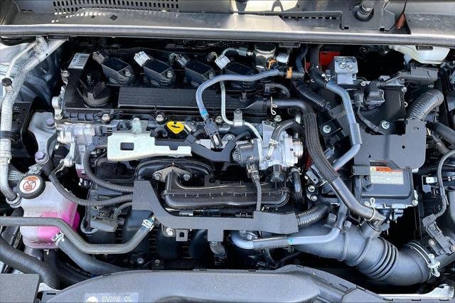 Certified Used 2025 CUTTING EDGE Toyota  image 32