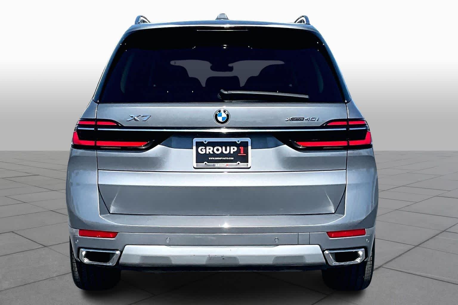 Pre-Owned 2024 BMW X7 XDrive40i