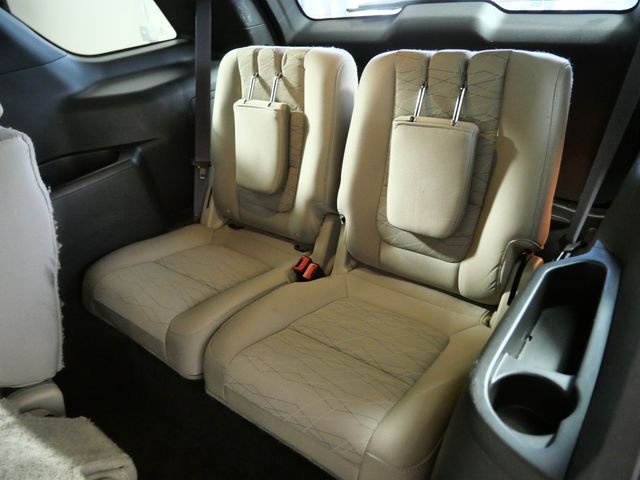 Used 2015 Red Ford Base image 15