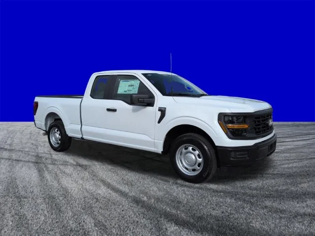 New 2026 Oxford White Ford XL image 2