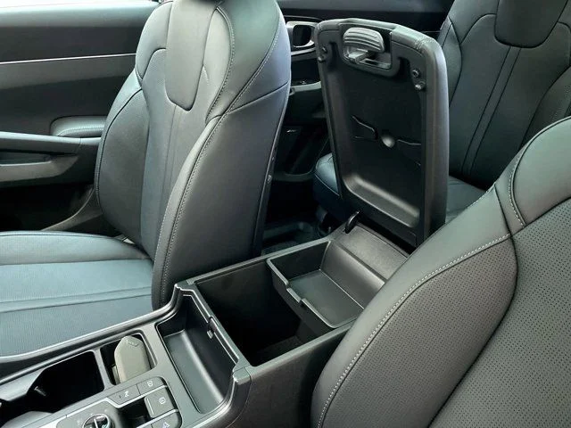New 2026 Aurora Black Pearl Kia EX image 29
