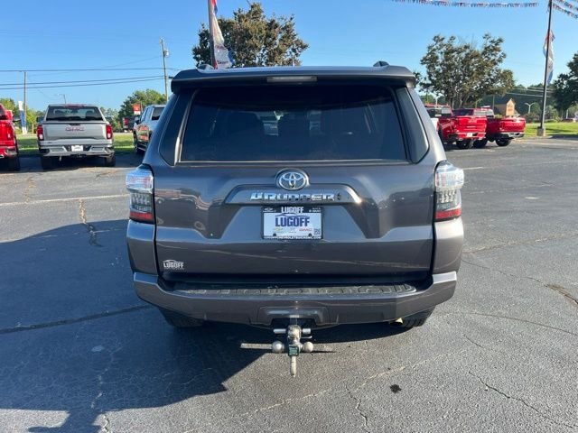 Used 2022 Gray Toyota SR5 Premium image 34