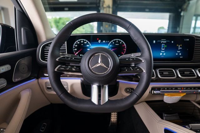 Certified Used 2026 Blue Mercedes-Benz GLS 450 image 27