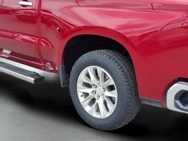 Used 2019 CAJUN RED TINTCOAT Chevrolet LTZ image 24