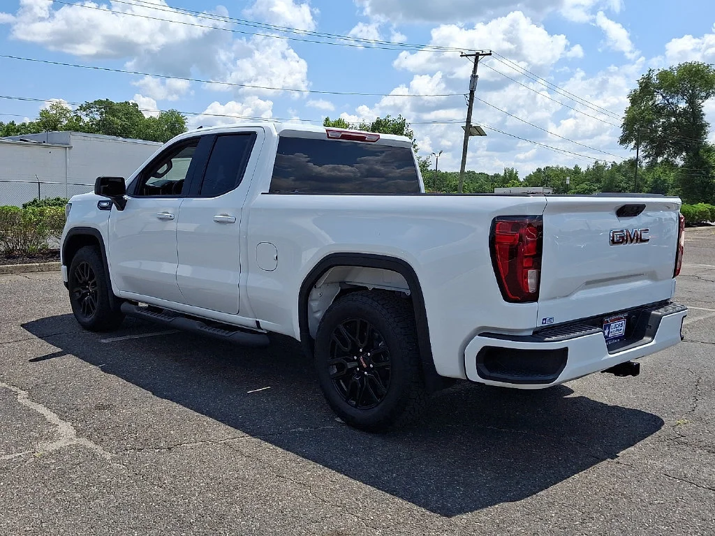 Used 2026 Summit White GMC Elevation image 8