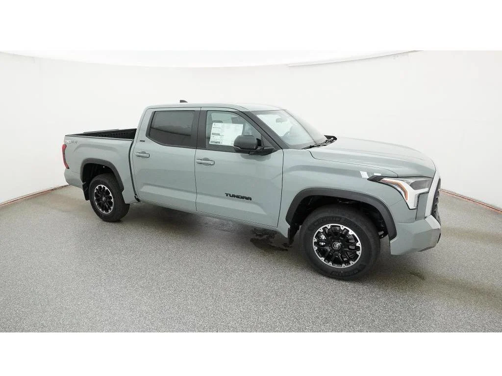 New 2026 Lunar Rock Toyota SR5 image 12