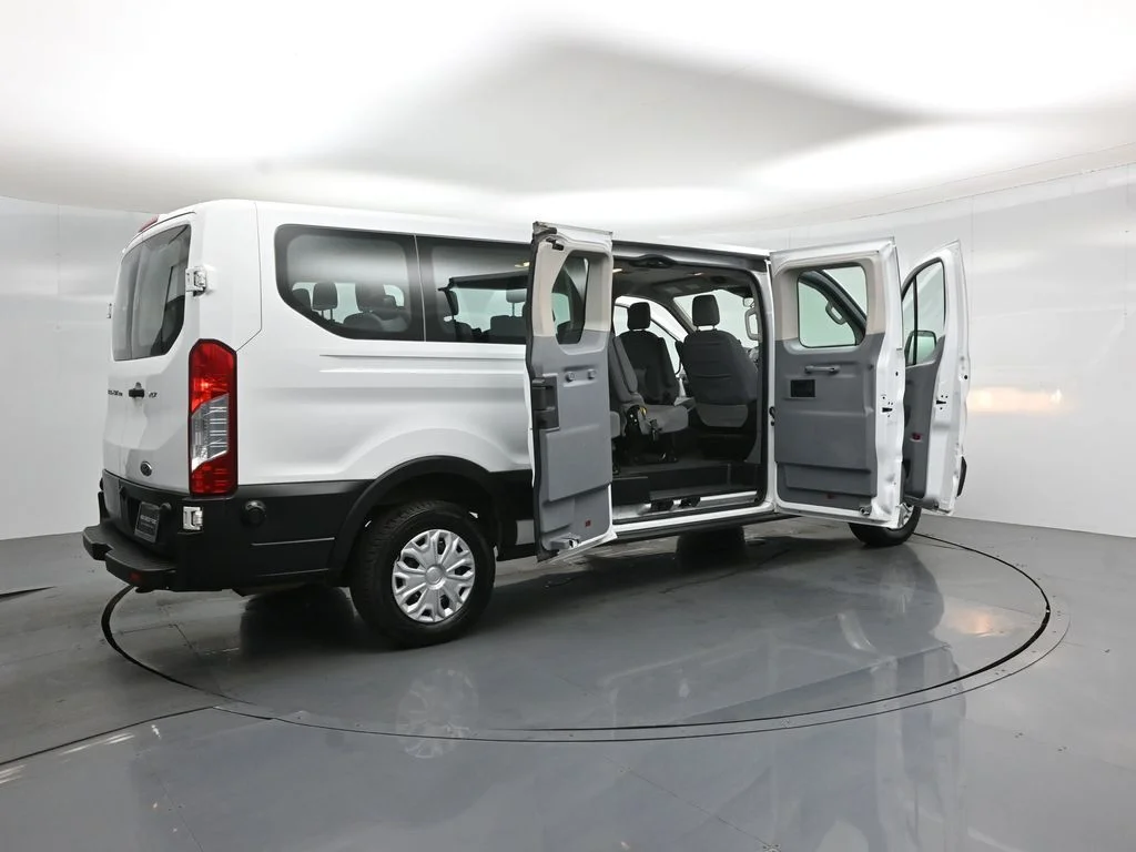 Used 2019 White Ford XLT image 6