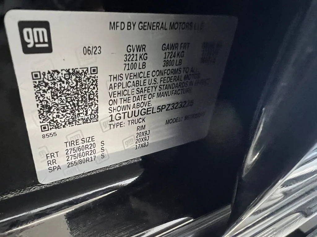 Used 2023 Onyx Black GMC Denali image 19