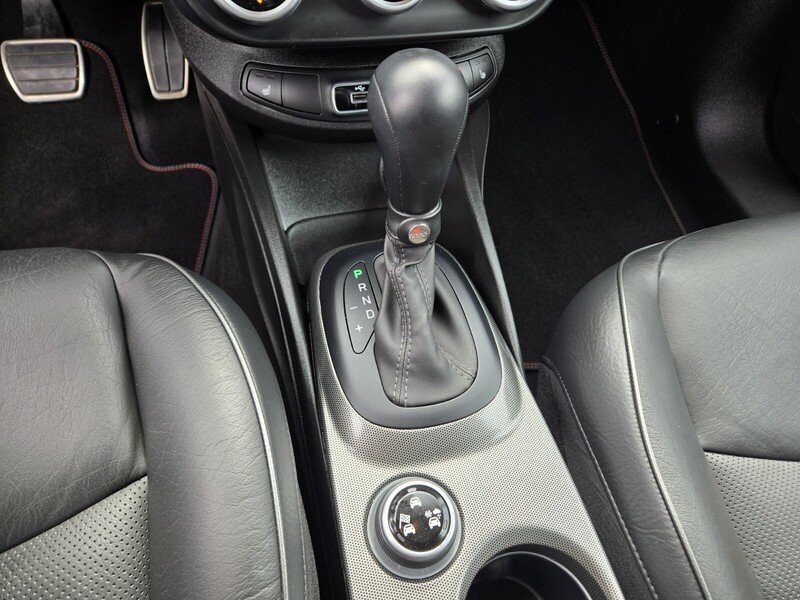 Used 2022 White Clearcoat FIAT SPORT AWD image 22