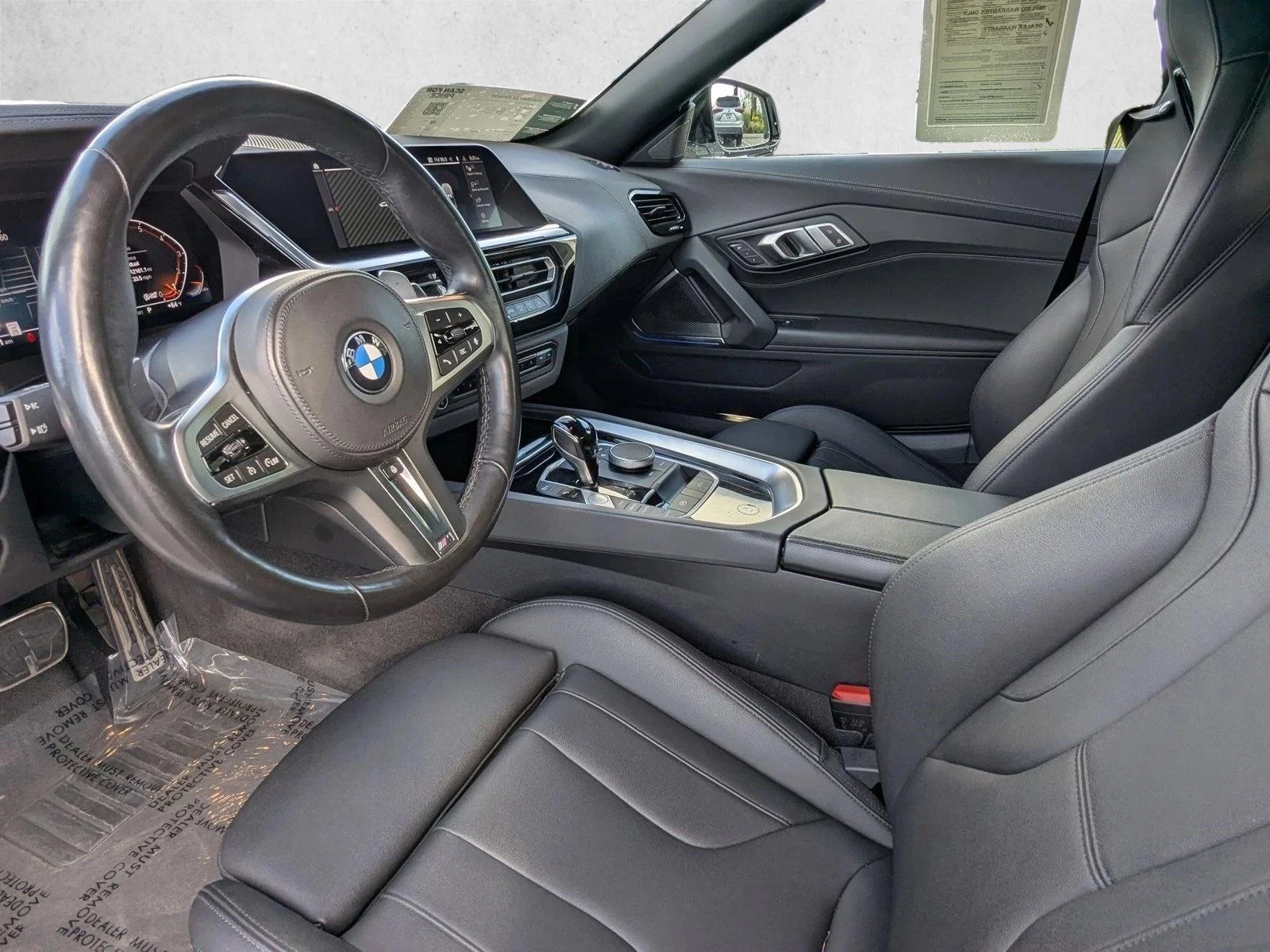 2025 BMW Z4 30i - Photo 15