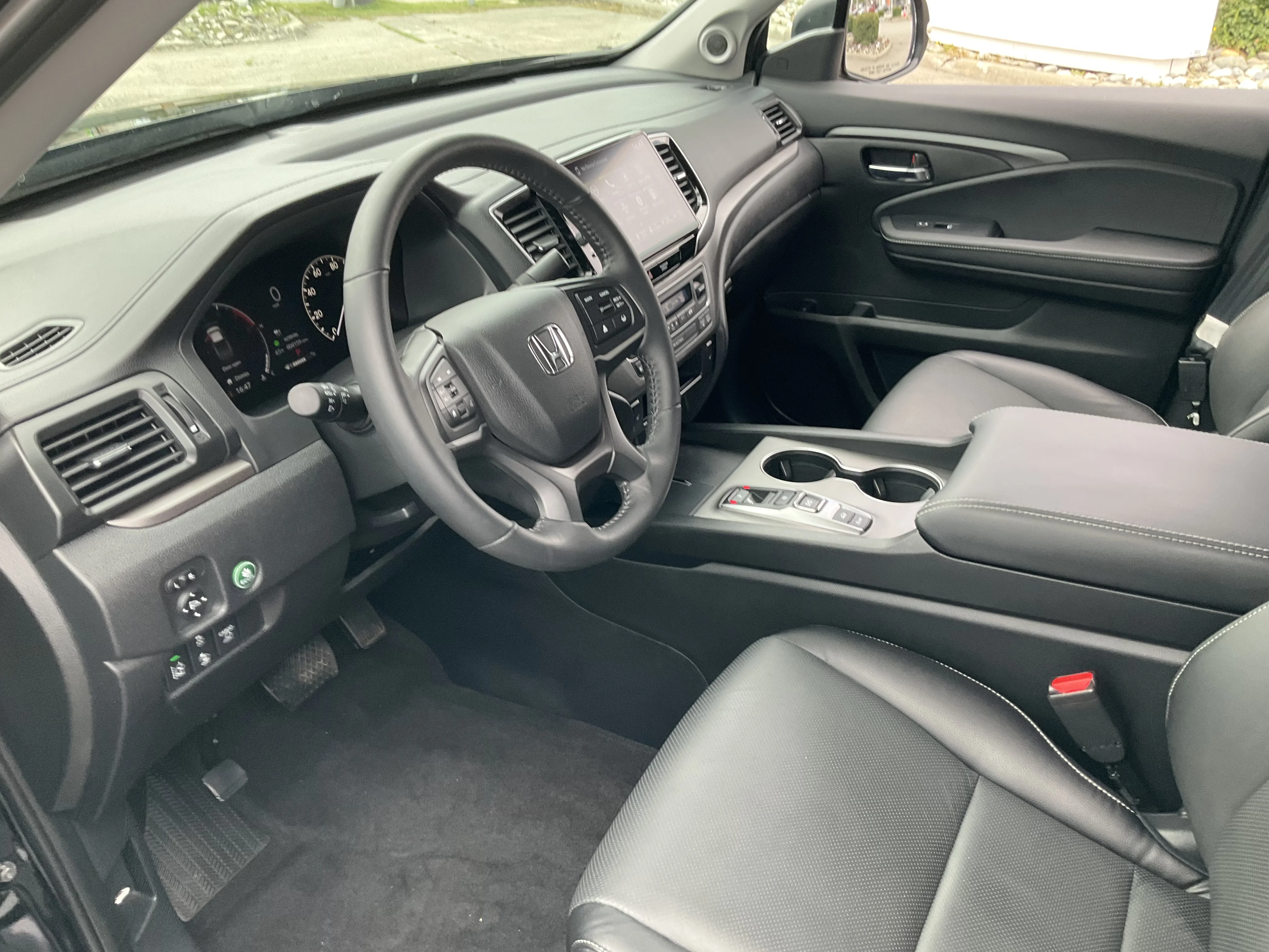 Used 2026 Black Honda RTL image 5