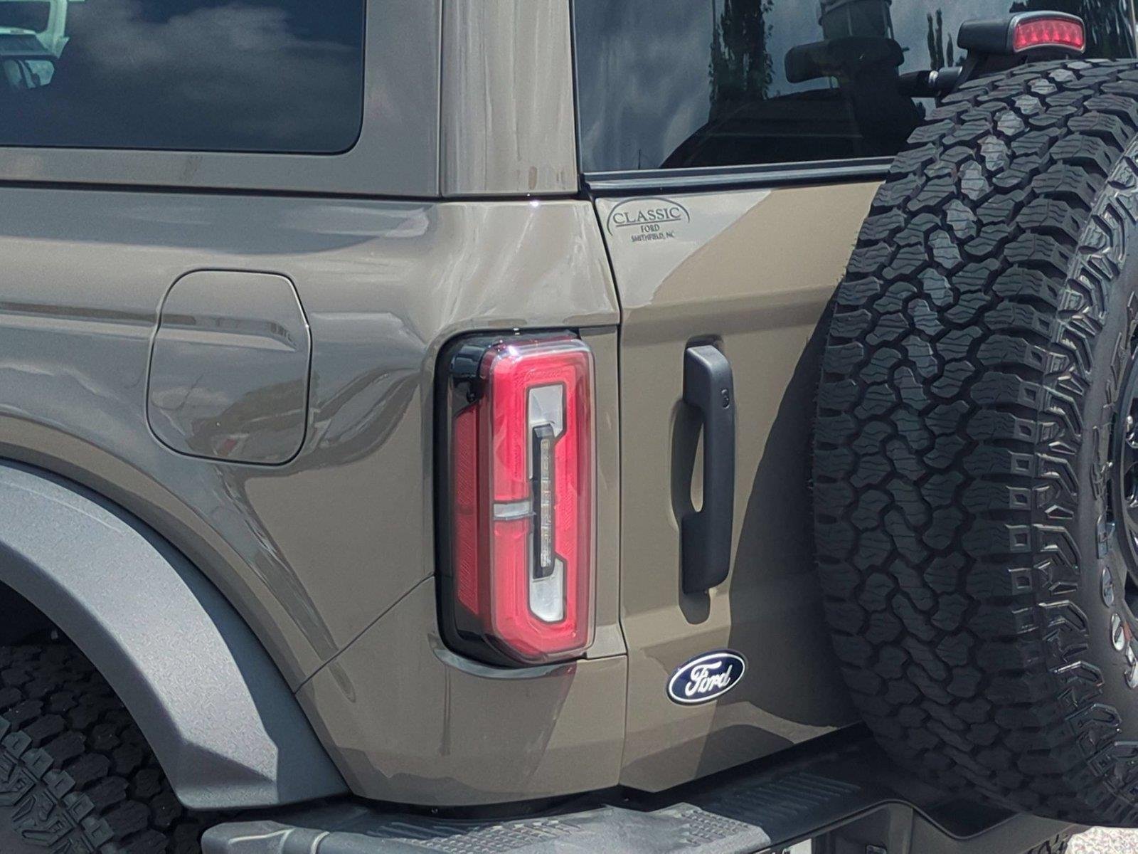 New 2026 Marsh Gray Ford Badlands® image 12