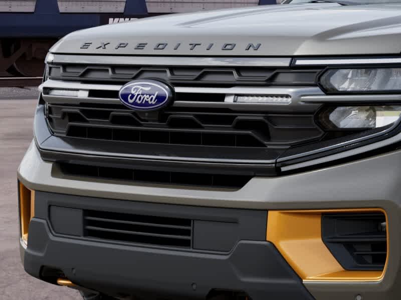 New 2027 Marsh Gray Ford Tremor® image 17