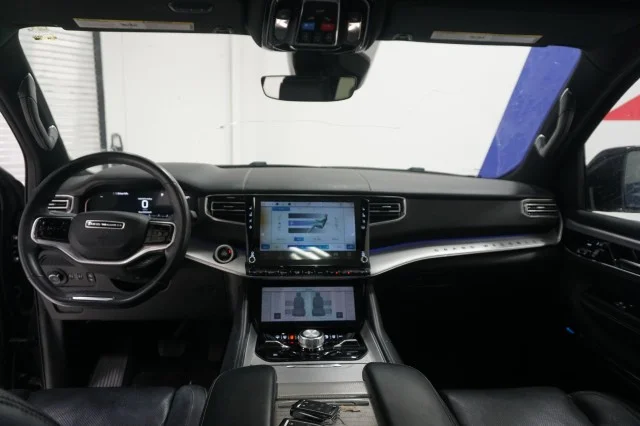 2023 Jeep Grand Wagoneer Series I - Photo 29