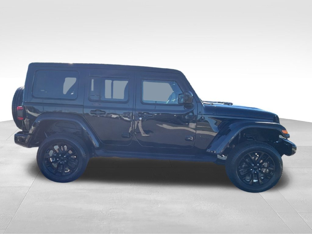 Used 2021 Black Jeep Unlimited Sahara High Altitude image 6