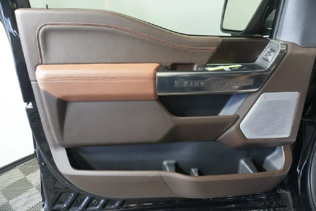 New 2026 Agate Black Metallic Ford King Ranch® image 27
