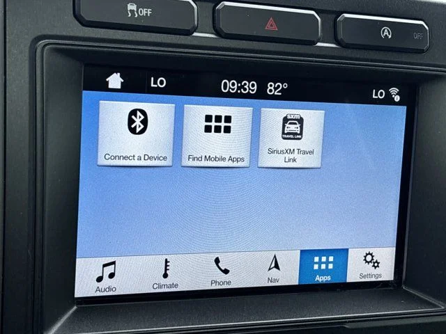 Used 2018 Silver Ford XLT image 36
