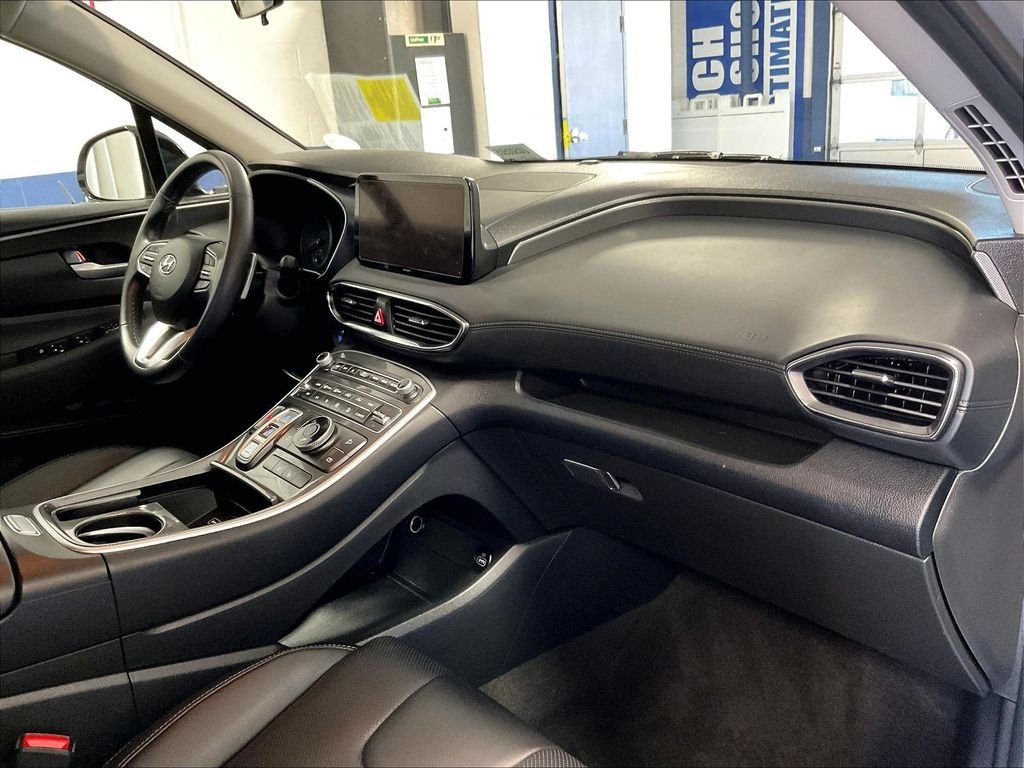 Used 2023 Shimmering Silver Pearl Hyundai XRT image 14