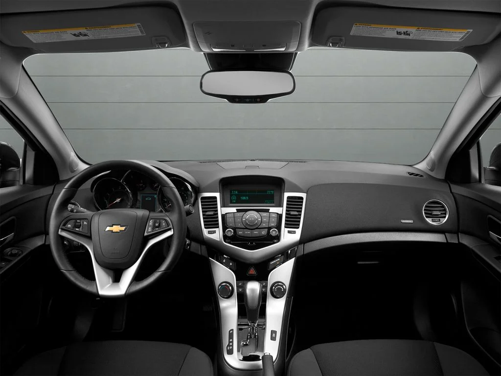 Used 2014 Gray Chevrolet 1LT image 18
