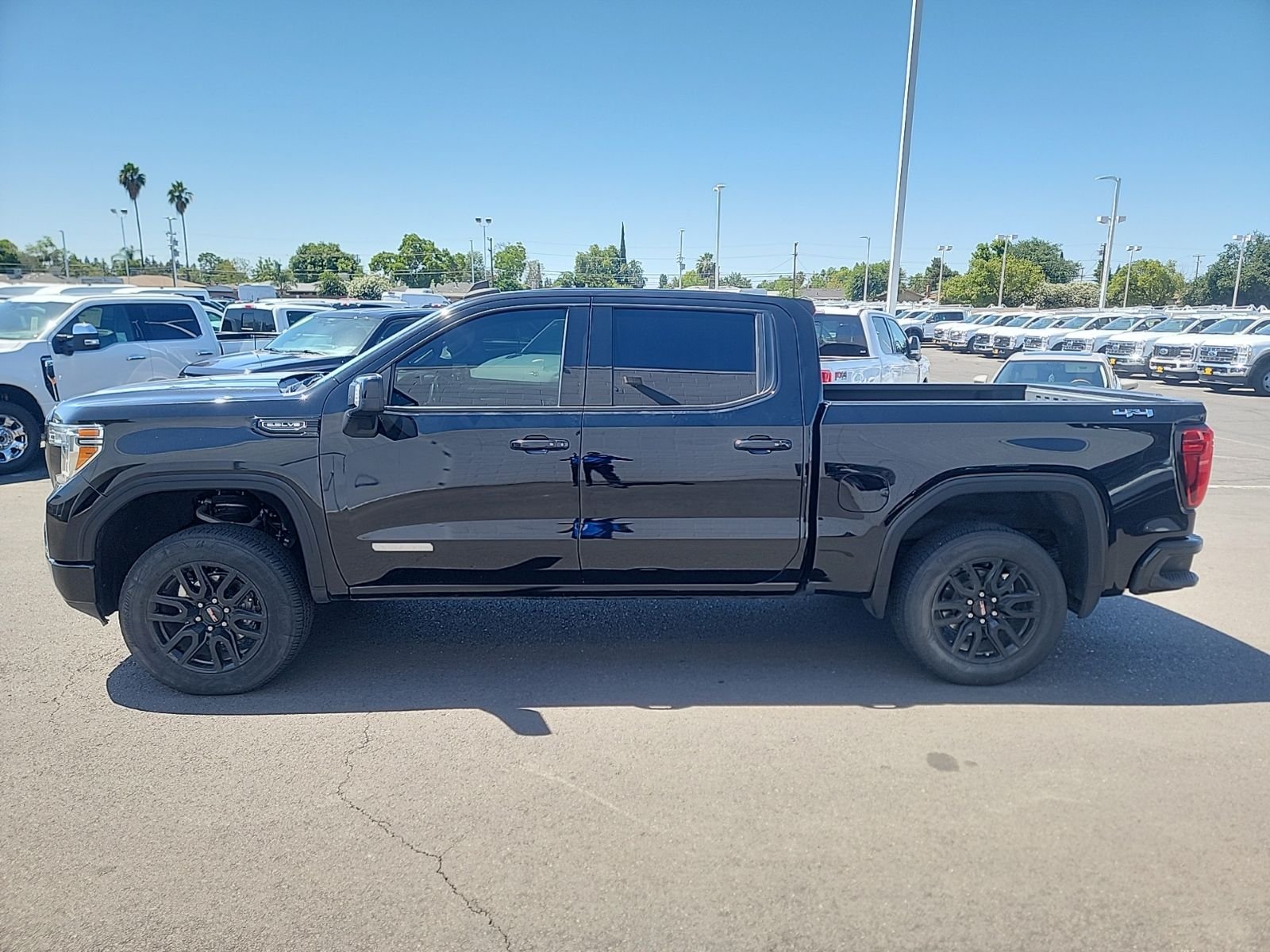 Used 2020 Black GMC Elevation image 2