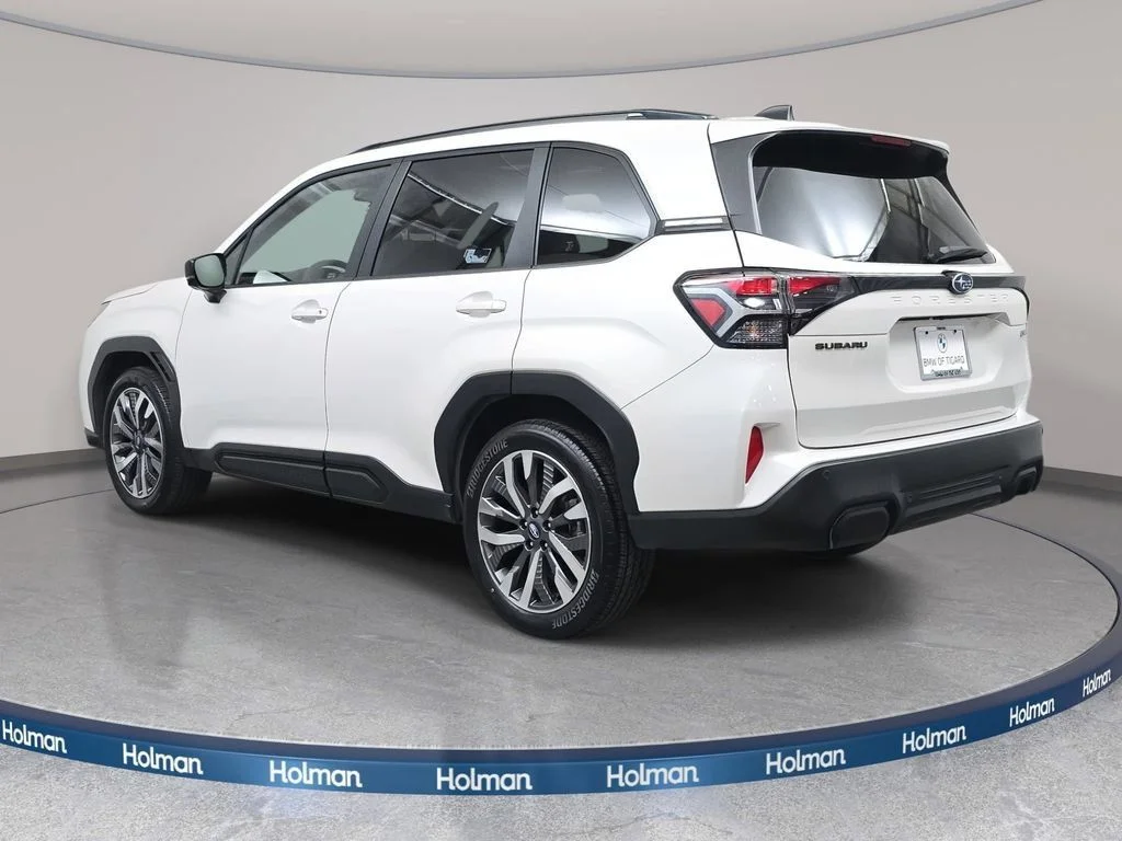 Used 2025 White Subaru Touring image 8