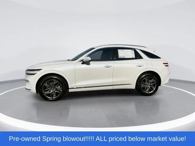 Used 2022 White Genesis 2.5T image 4