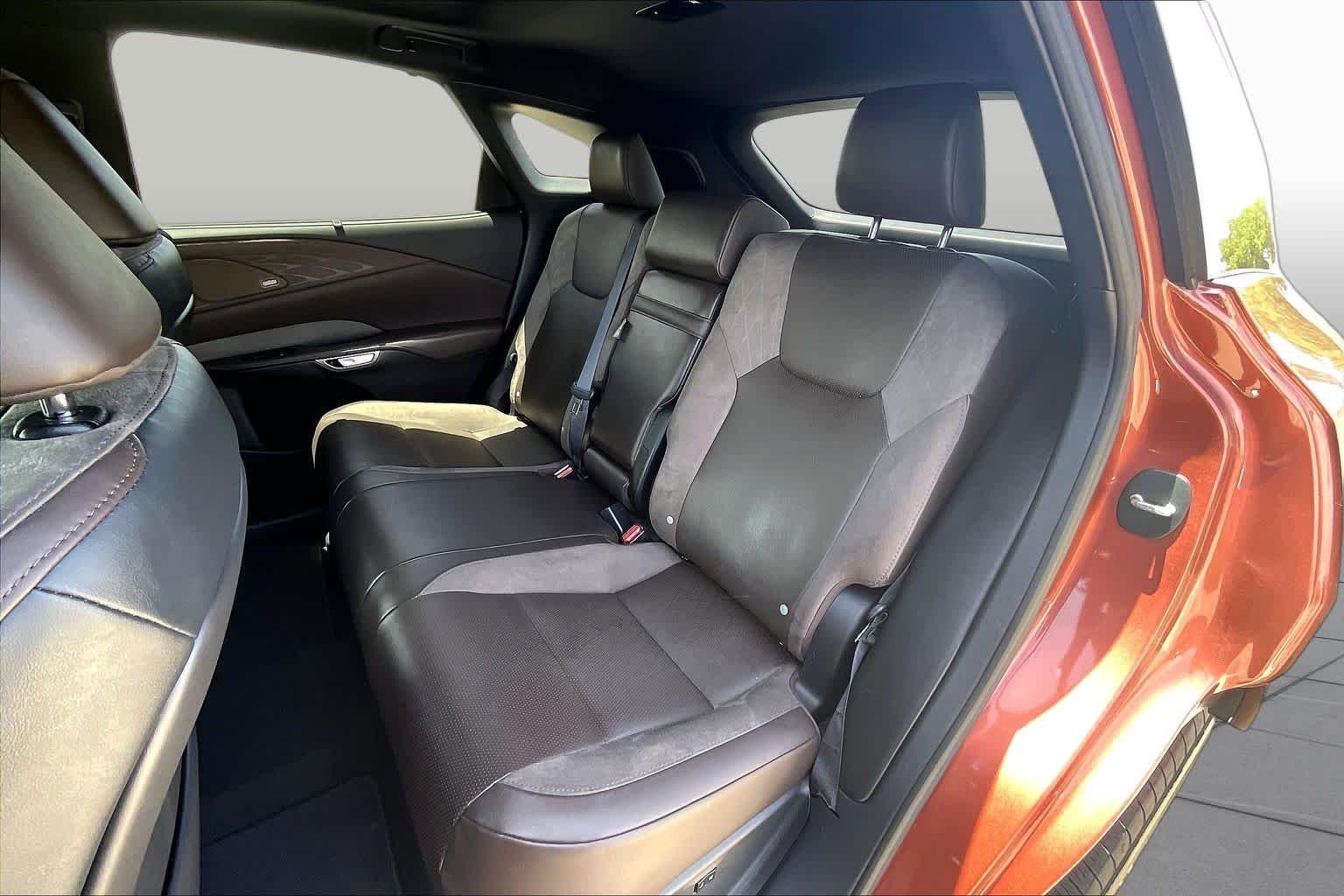 Used 2023 Copper Crest Lexus Luxury image 19