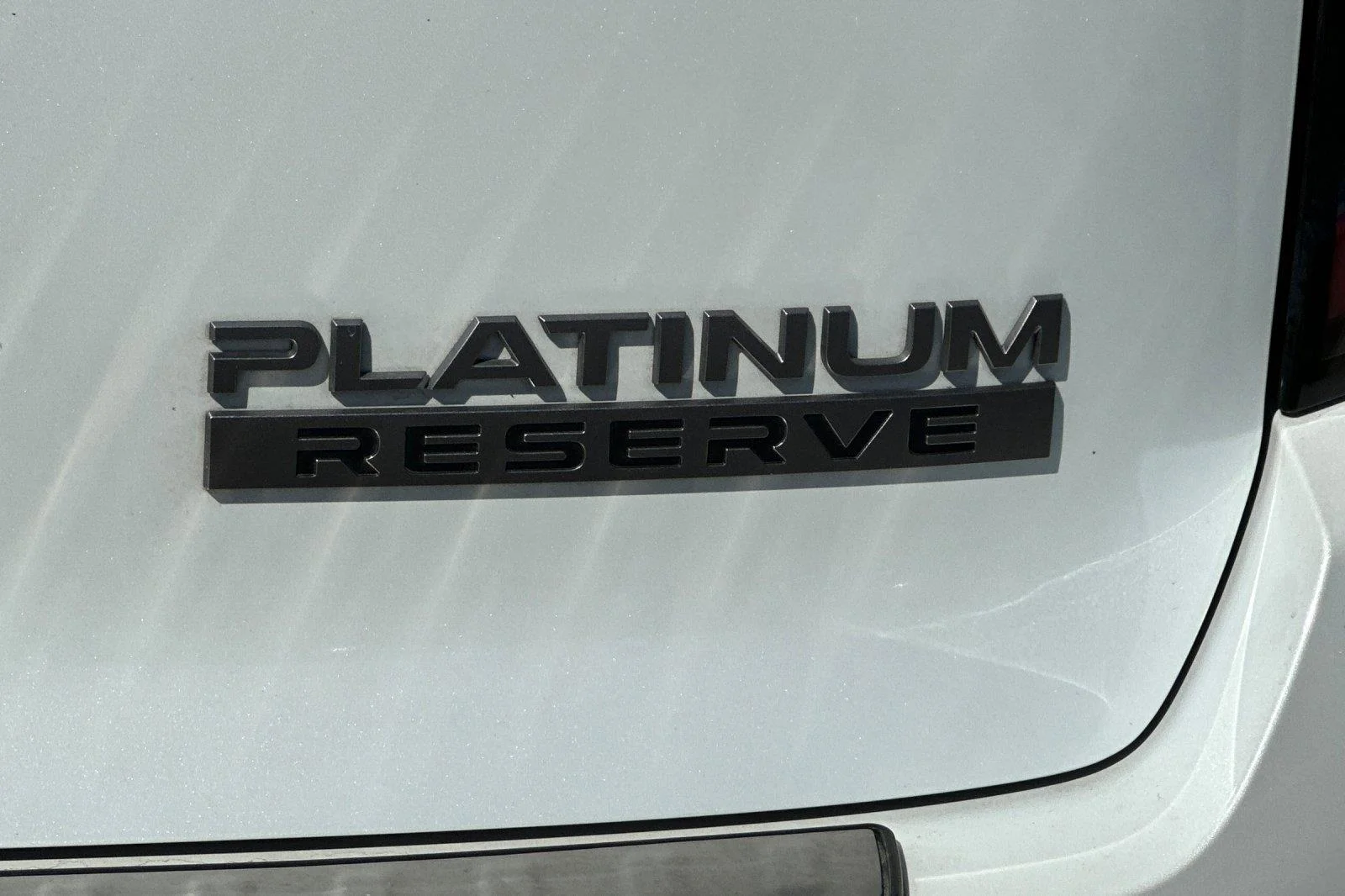 New 2025 Everest White Pearl Nissan Platinum Reserve image 29