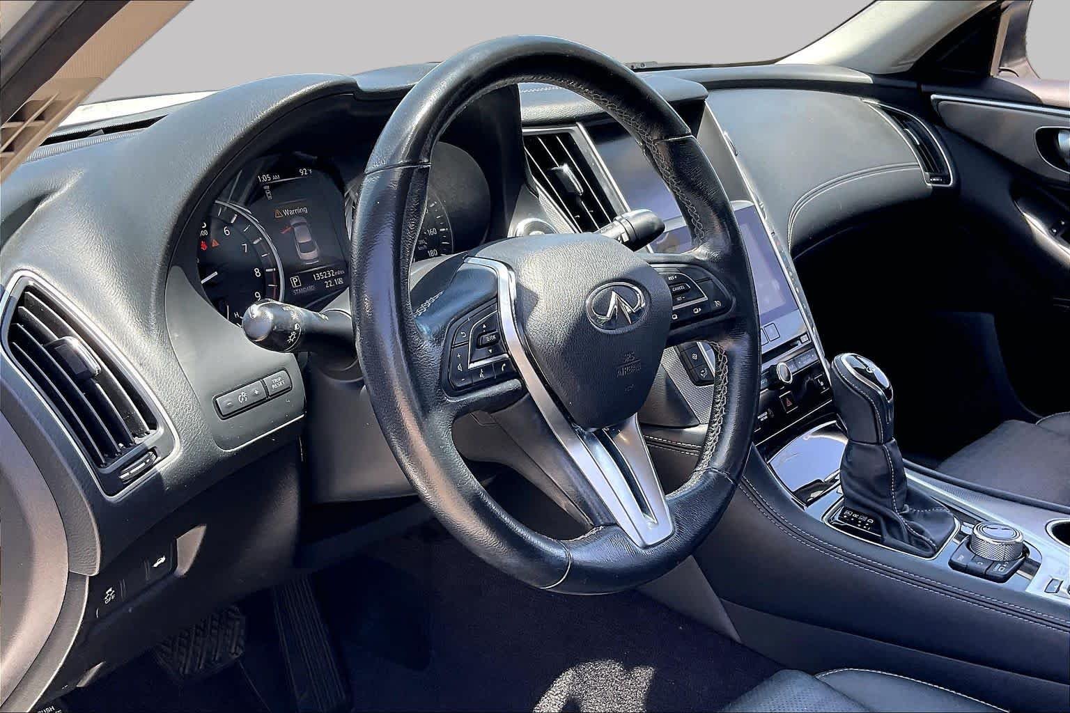 Used 2019 Pure White INFINITI 3.0t Signature Edition image 16