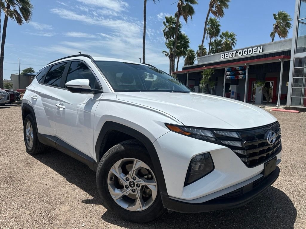 Used 2022 Gray Hyundai SEL image 1