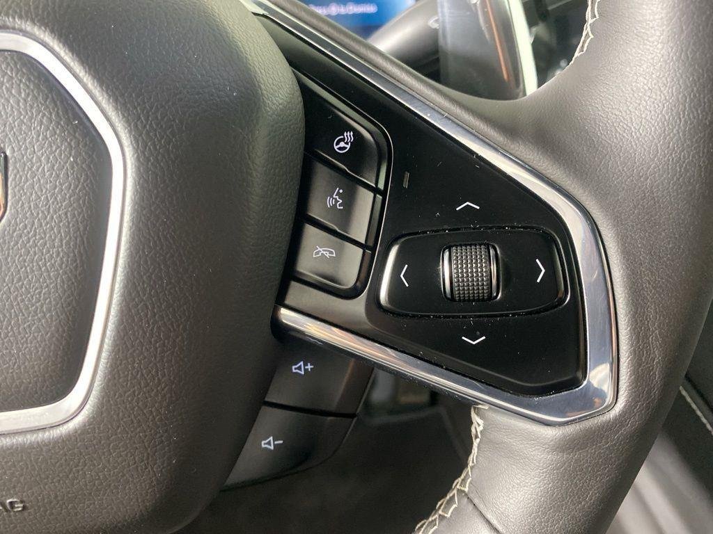 Used 2023 Black Chevrolet Stingray image 16