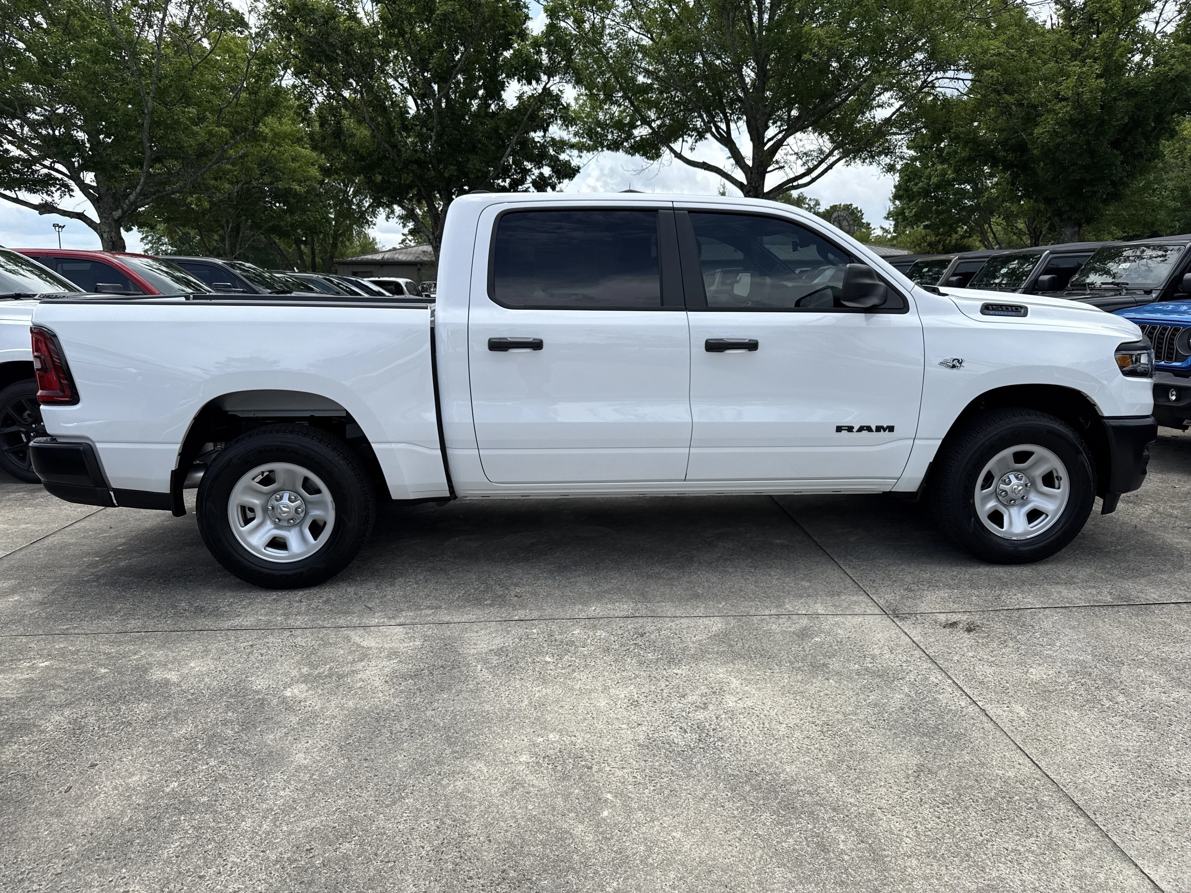 New 2026 Bright White Clearcoat Ram Tradesman image 8