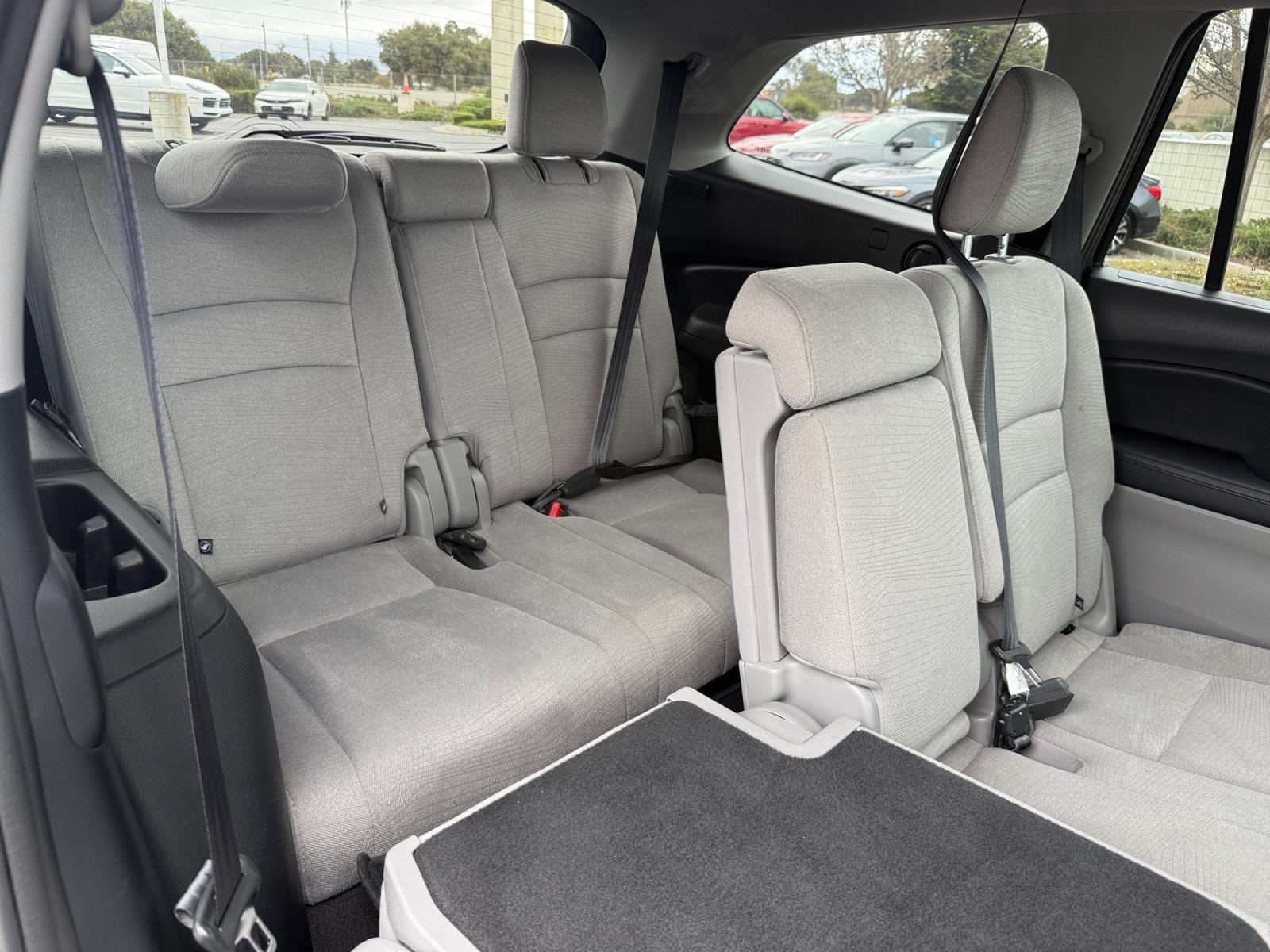 Used 2018 Gray Honda LX image 20