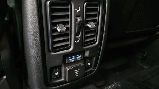 New 2026 B5 Blue Exterior Paint Dodge GT Premium HEMI V8 image 31