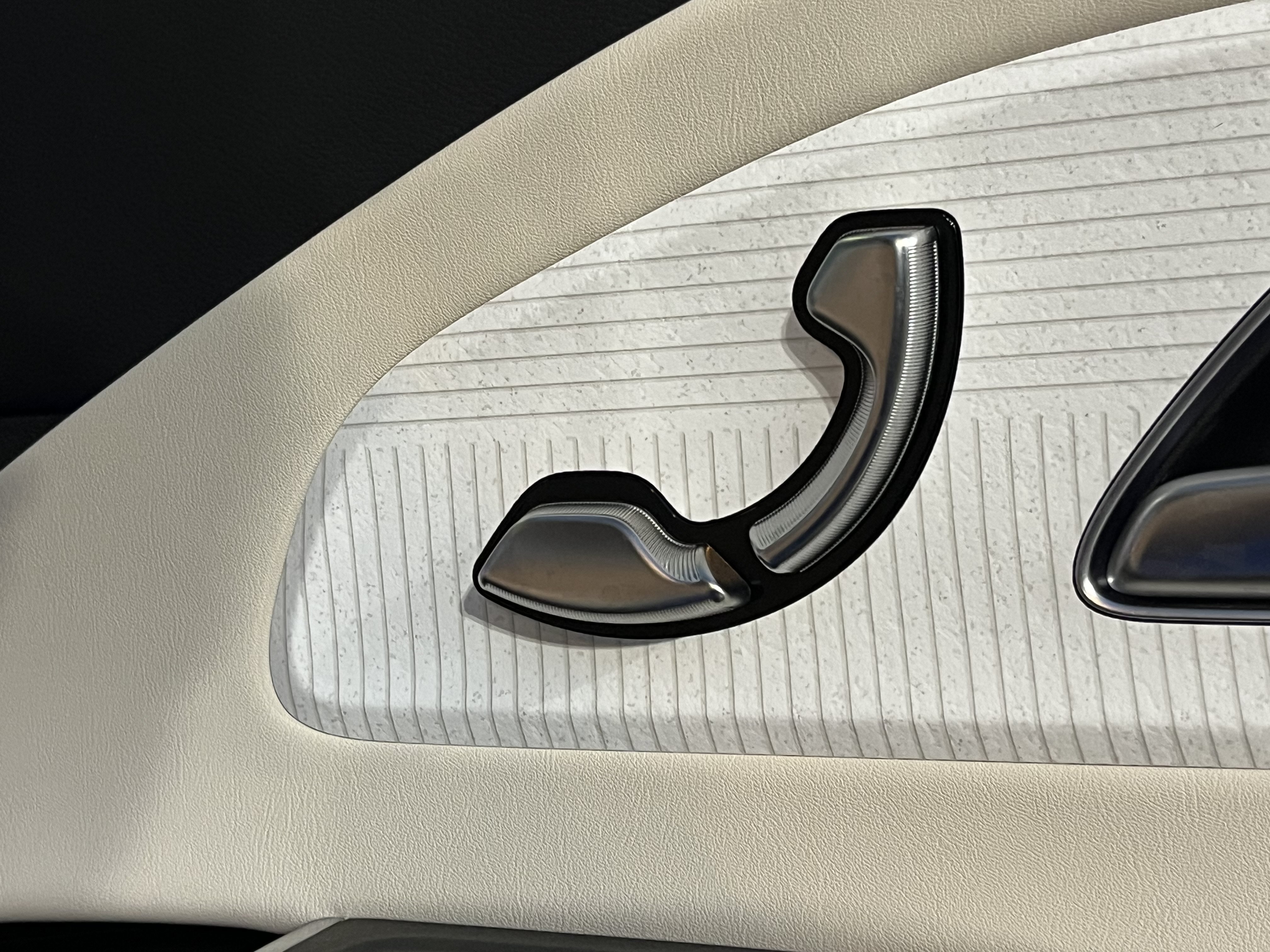 New 2026 Sky Blue Metallic Mercedes-Benz CLA 250+ image 51