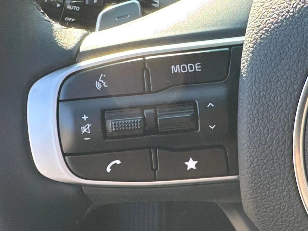 2026 Kia K5 GT - Photo 25