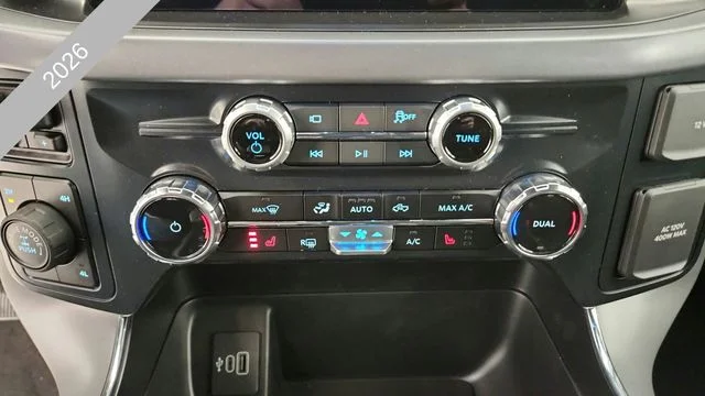 New 2026 Oxford White Ford XLT image 19