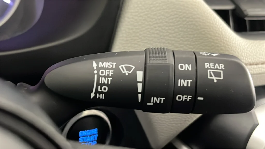 Used 2020 Green Toyota XLE image 29